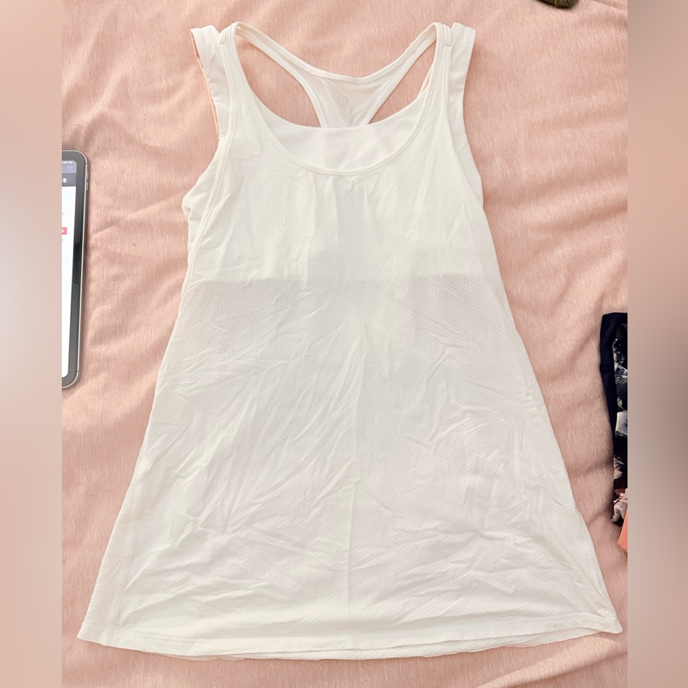 Lululemon Athletica White Tank Top with built in bra